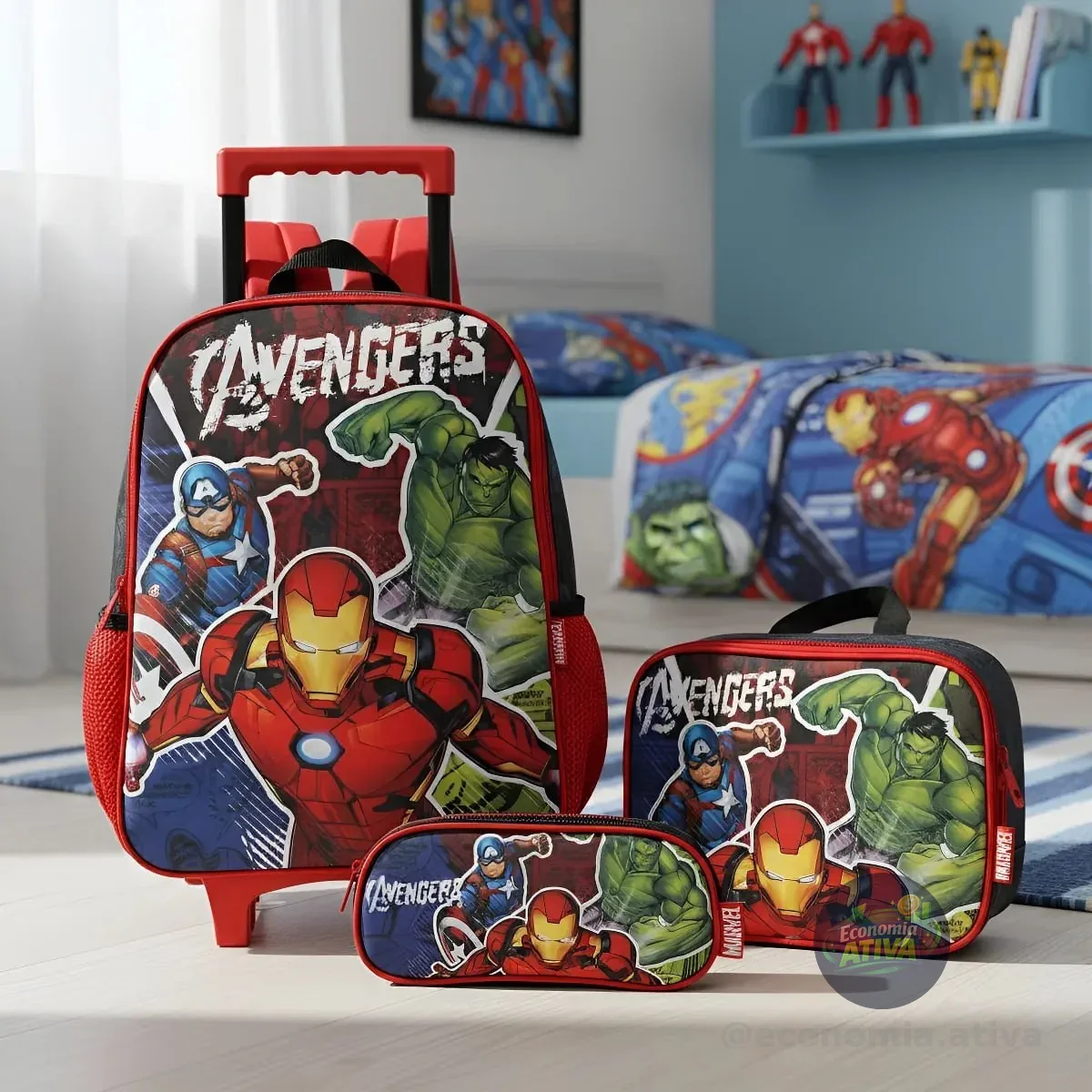 Mochila C/ Rodas Estojo E Lancheira Avengers Preto - Exc Desenho Do Tecido Liso