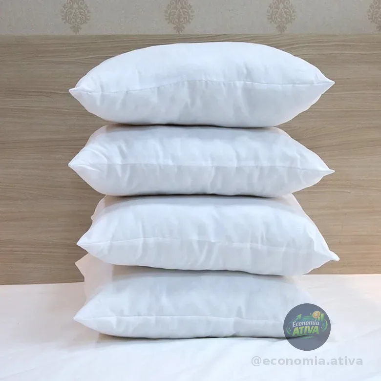 4 Travesseiros Antialérgico Impermeável 50x70 Super Macio Branco