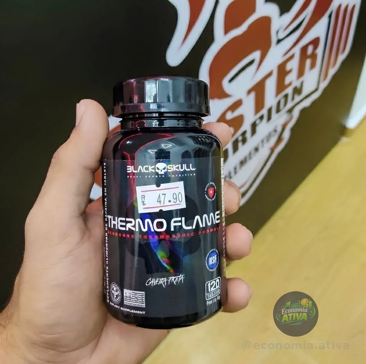 Termogênico Em Cápsula Black Skull Thermoflame Em Pote De 96g 120 Caps Sem Sabor